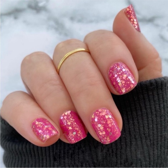 *Retired* Color Street: LA Dreams | Barbie Hot Pink Rose Gold Glitter Sparkle - Picture 2 of 16